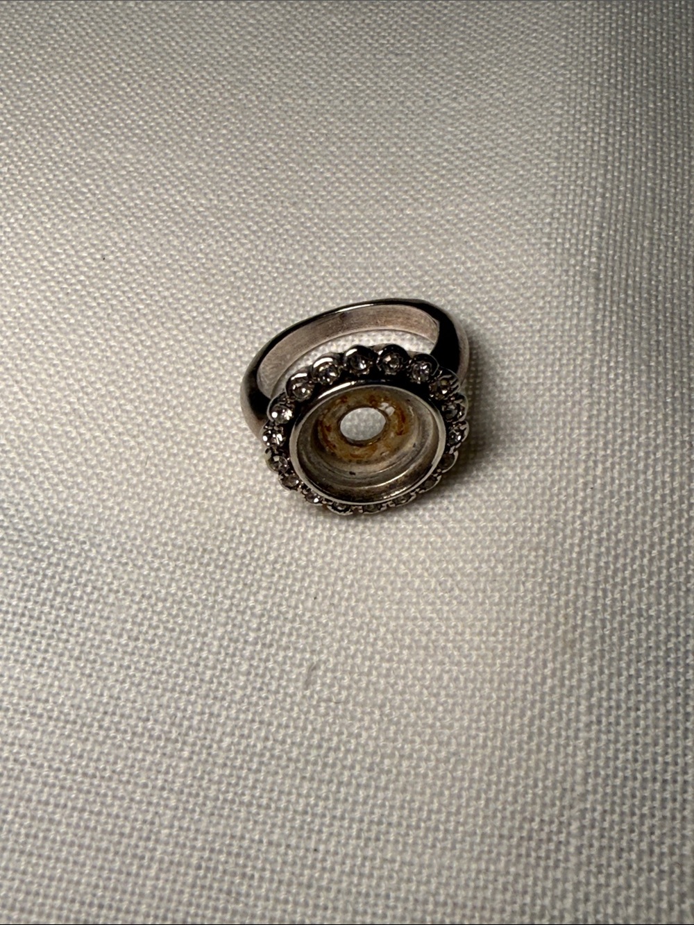 Lotti Dotties | Silver-tone Round Rhinestone Halo Interchangeable Ring size 7